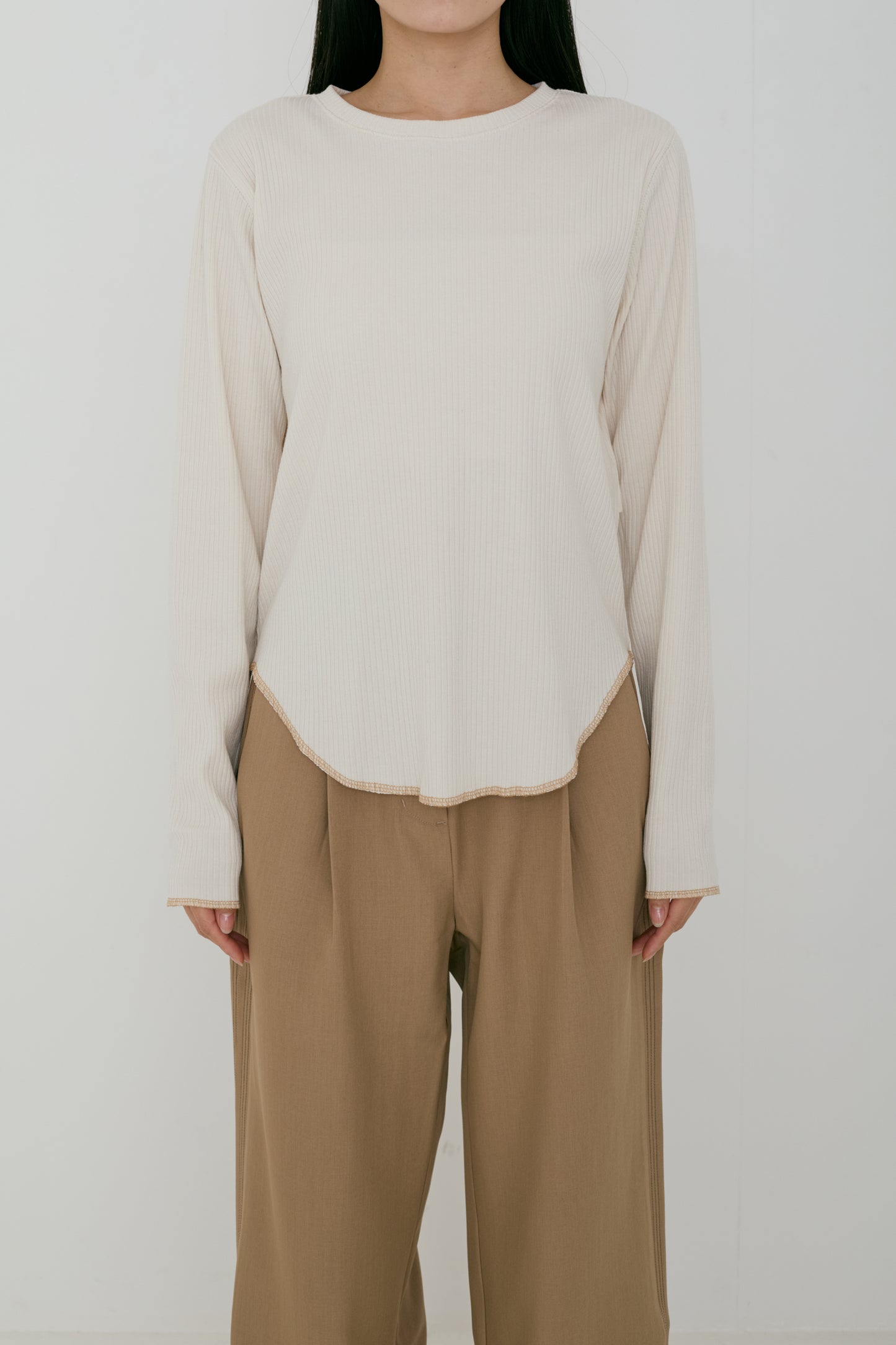 back round cut-sew