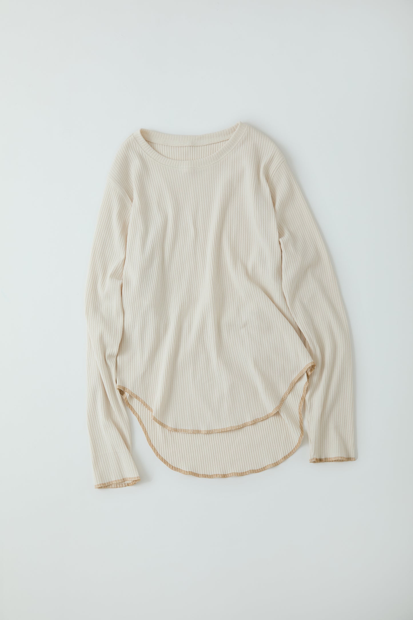 back round cut-sew