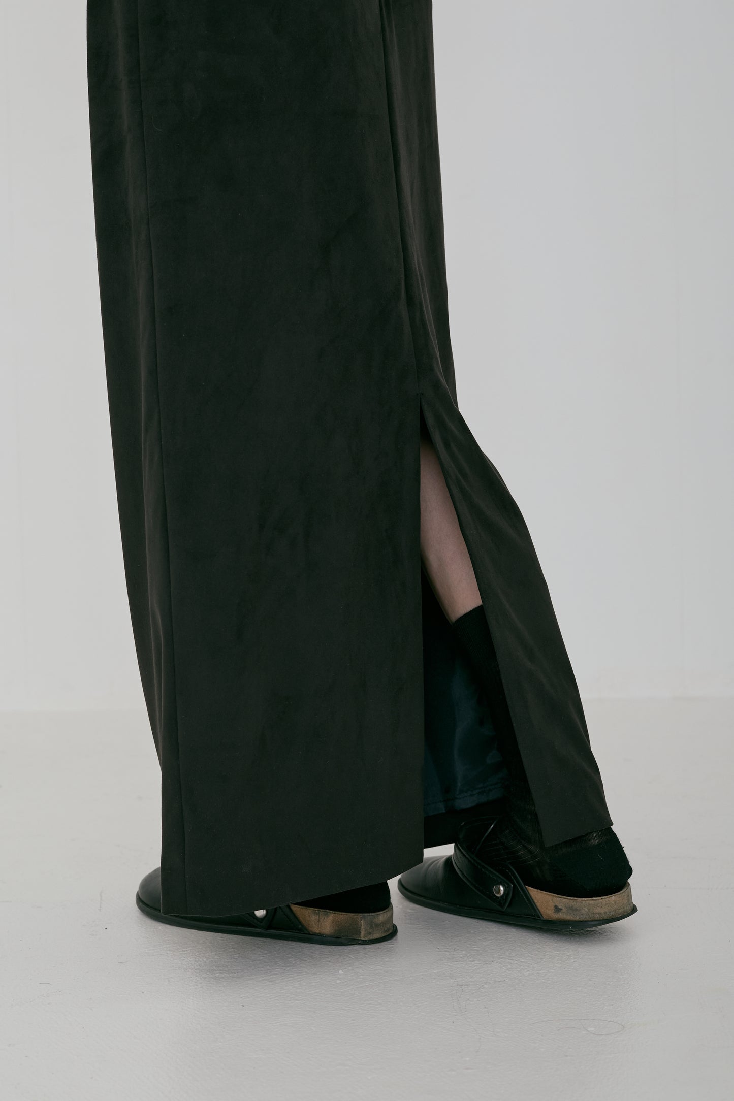 Cut-out suede skirt (japan made)