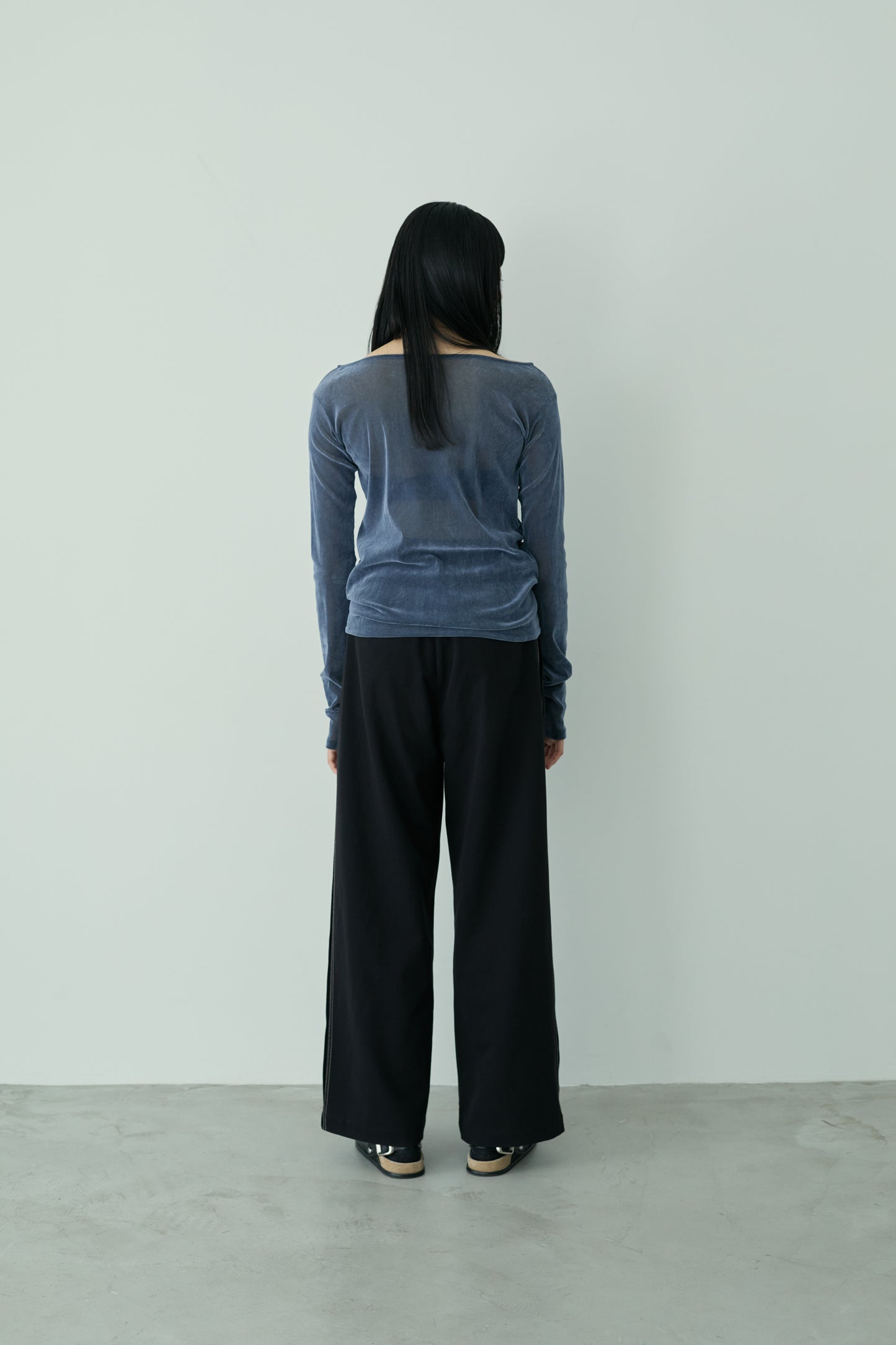 <Restock> Decolletage flockiy tulle tops