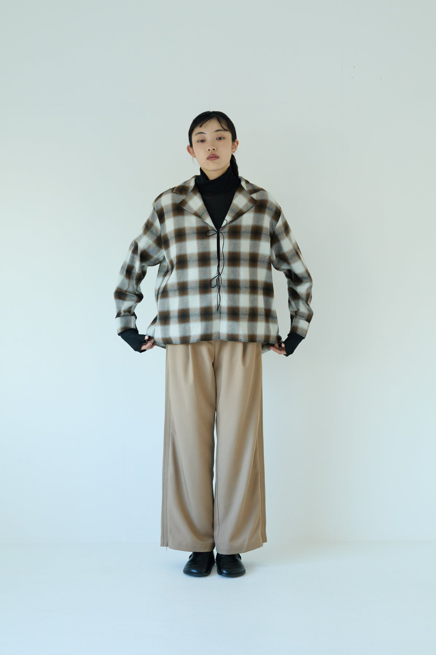 check ribon open shirt