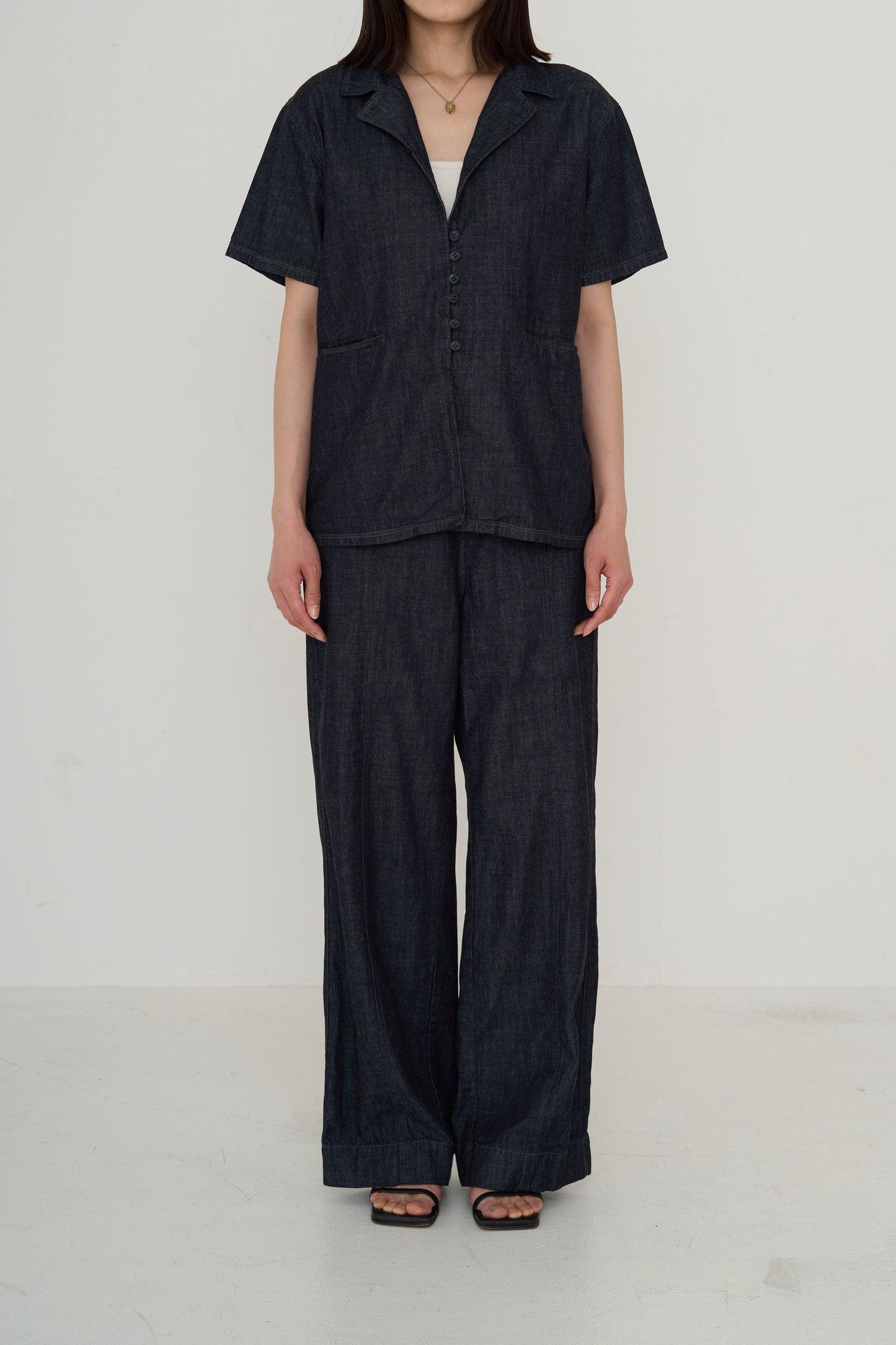 4/30 20:00- denim work shirt jacket