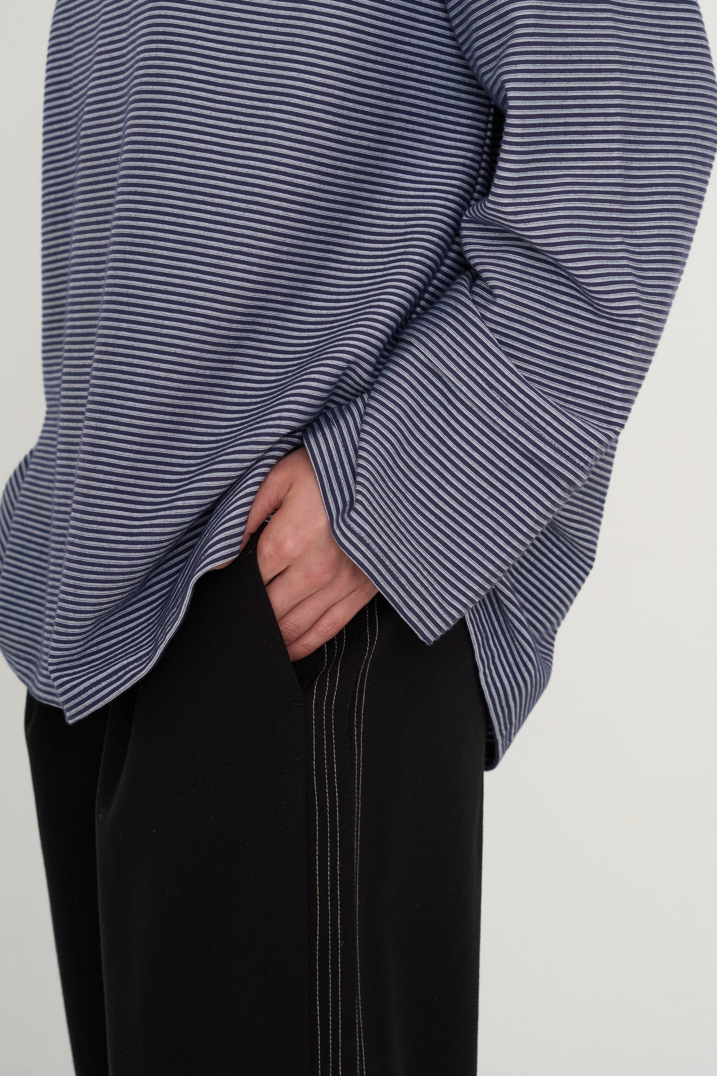 <re stock> drop shoulder border tops</re>
