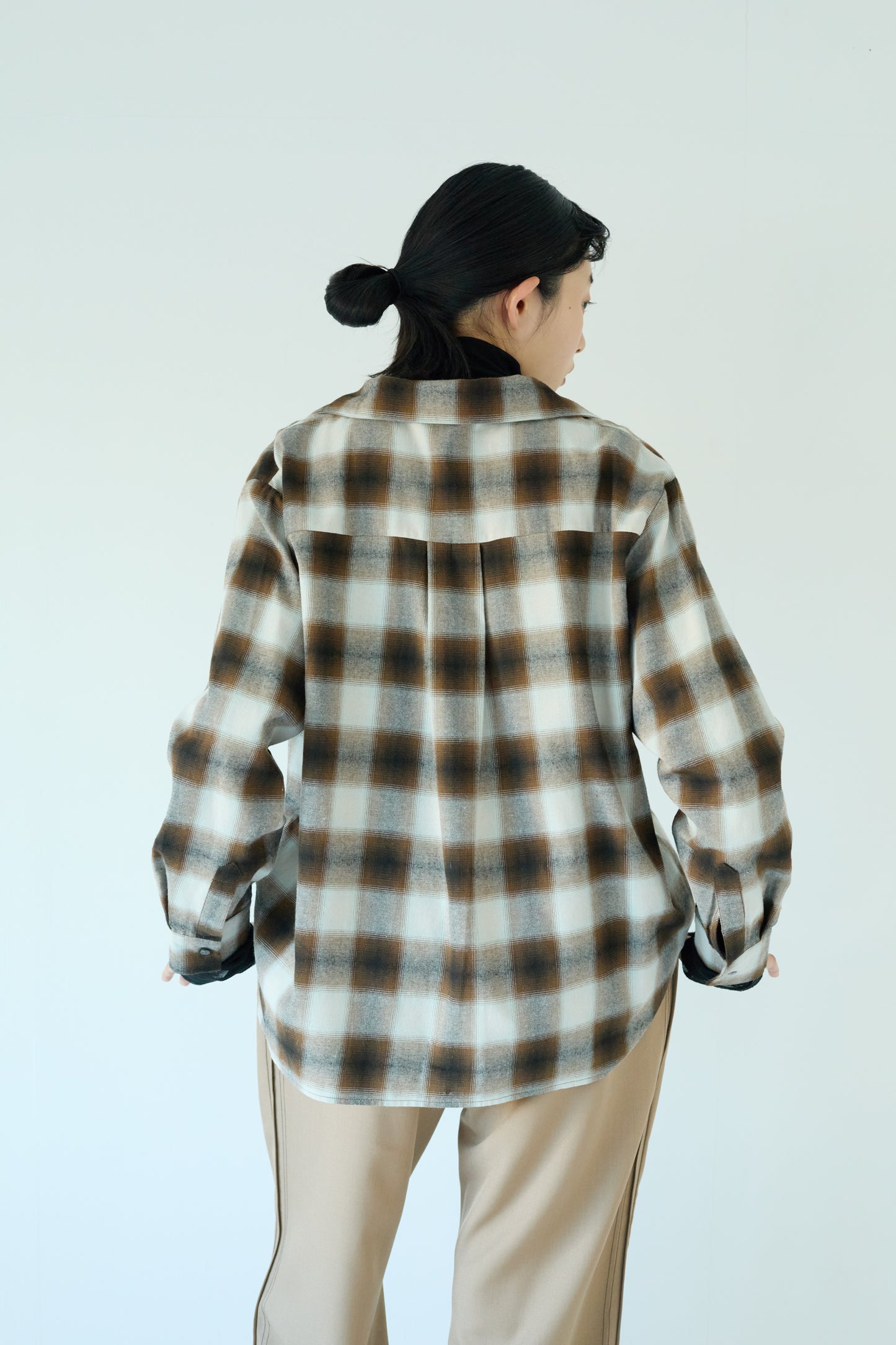 check ribon open shirt